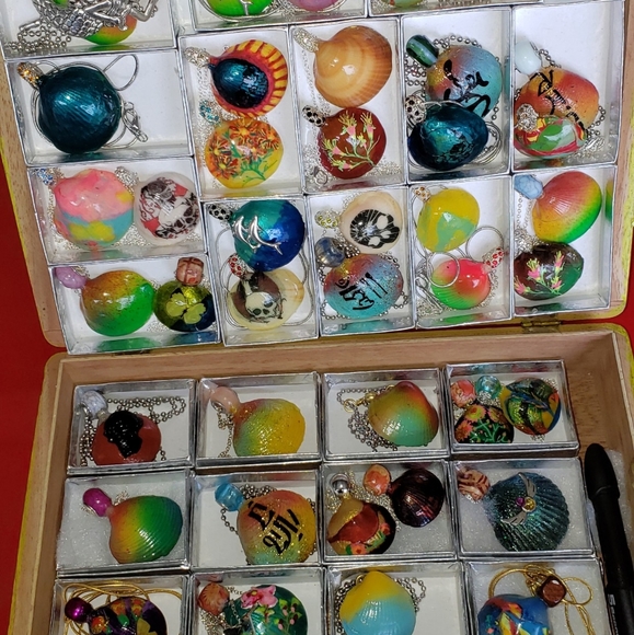 ONE OF A KIND HAND PAINTED TREASURES - Picture 4 of 8